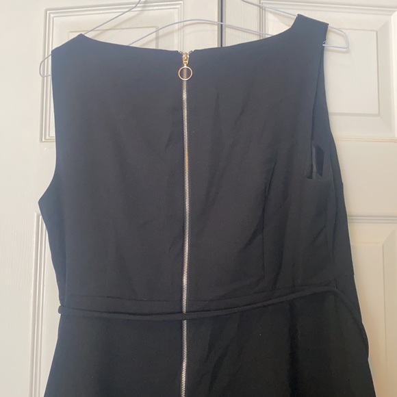 Black swing dress - Picture 4 of 6
